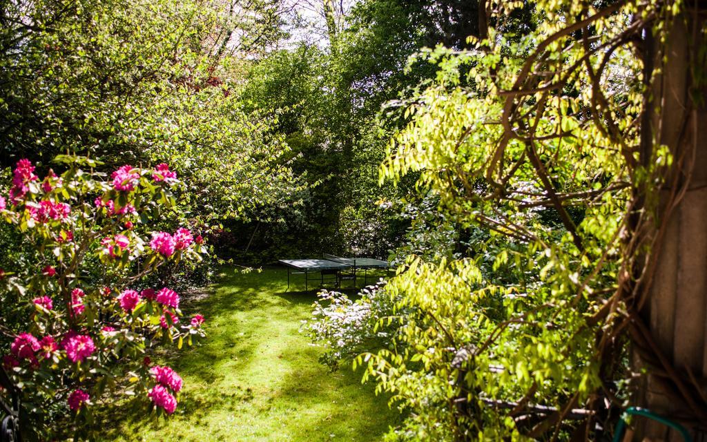 Uccle Guest House La Maison Chantecler מראה חיצוני תמונה