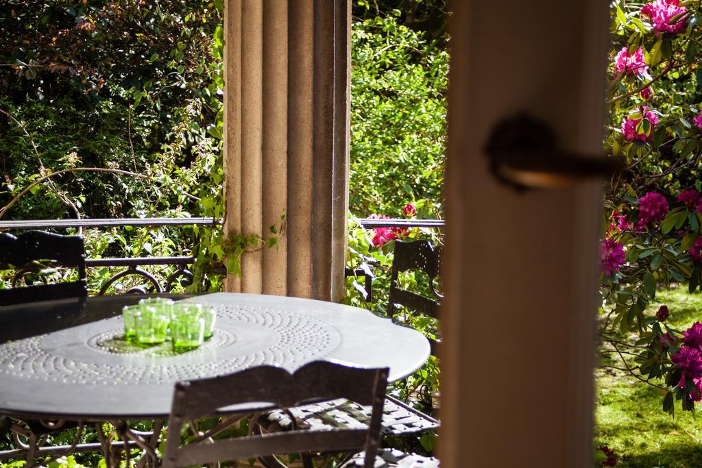Uccle Guest House La Maison Chantecler מראה חיצוני תמונה