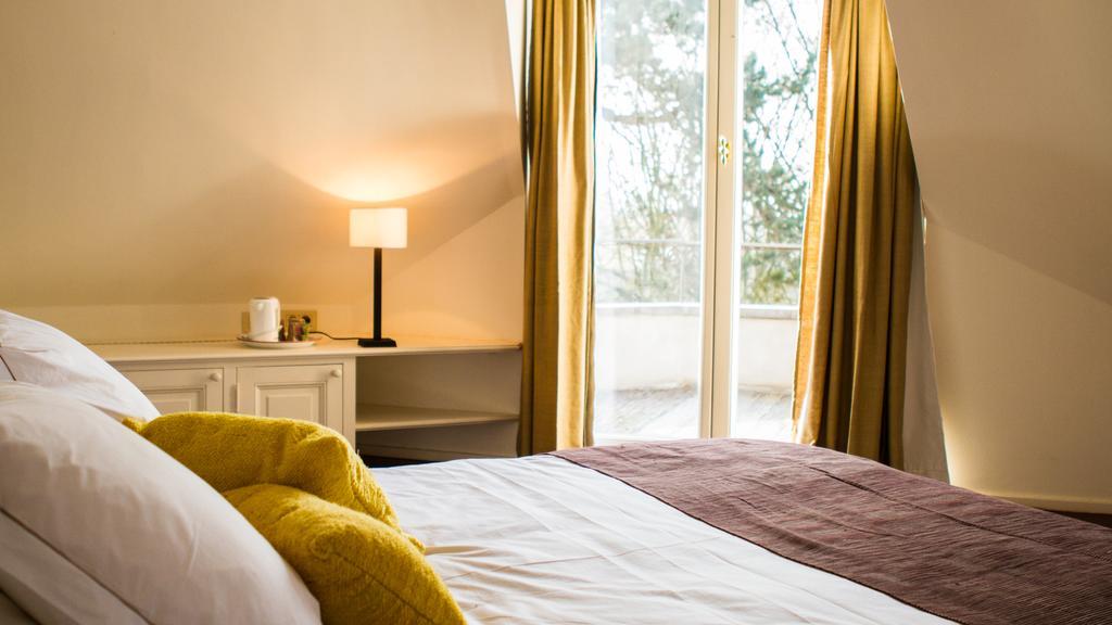 Uccle Guest House La Maison Chantecler חדר תמונה