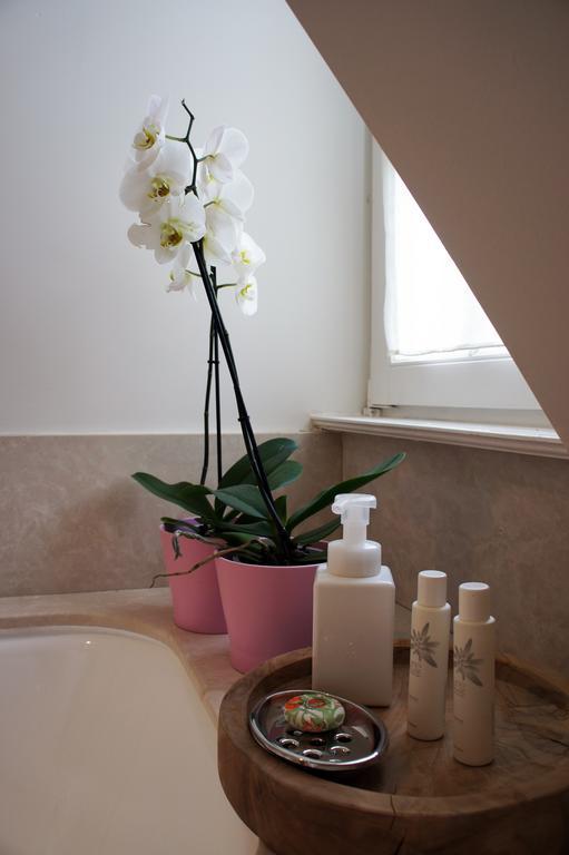 Uccle Guest House La Maison Chantecler חדר תמונה