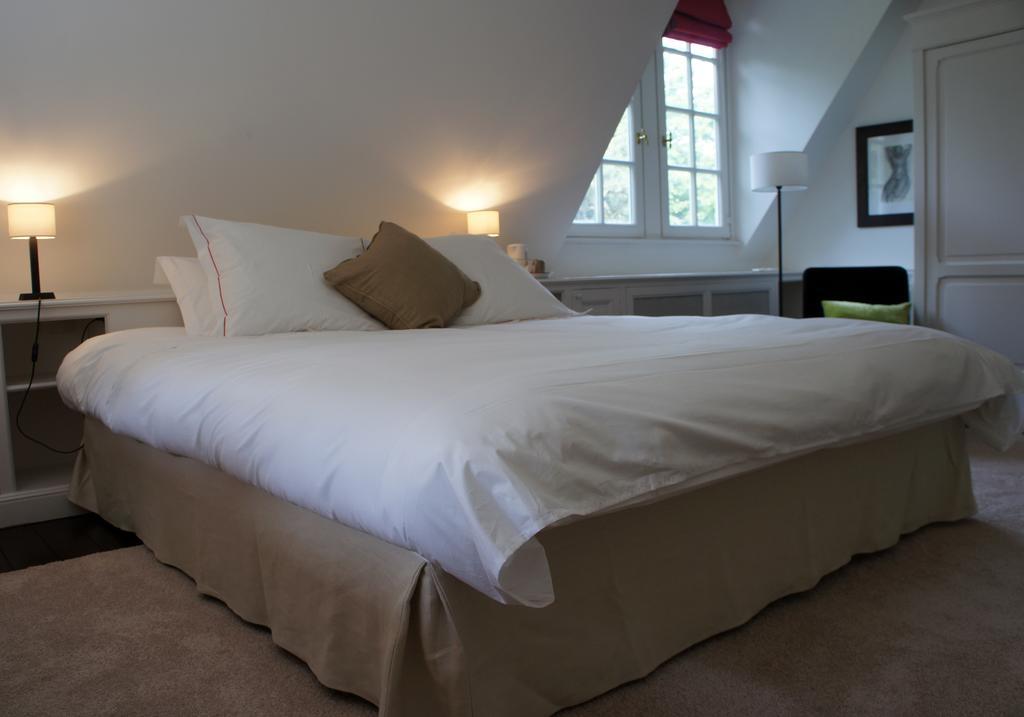 Uccle Guest House La Maison Chantecler חדר תמונה